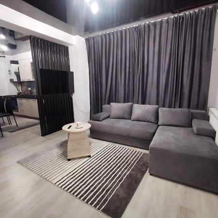 Lumandi Ls Residence Năvodari Exteriör bild