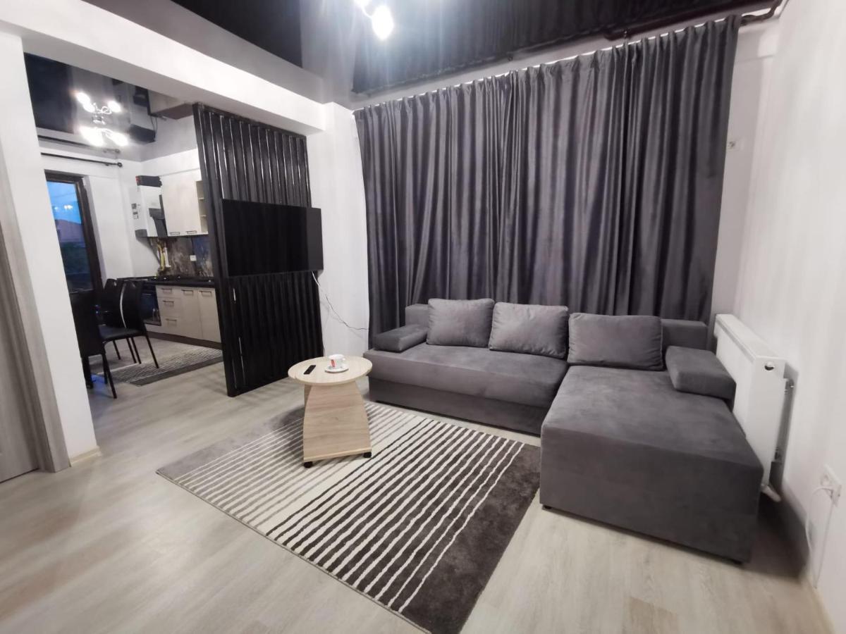 Lumandi Ls Residence Năvodari Exteriör bild