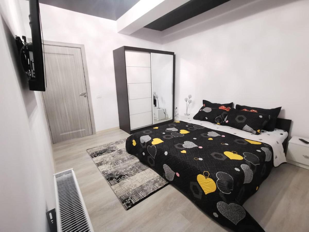Lumandi Ls Residence Năvodari Exteriör bild